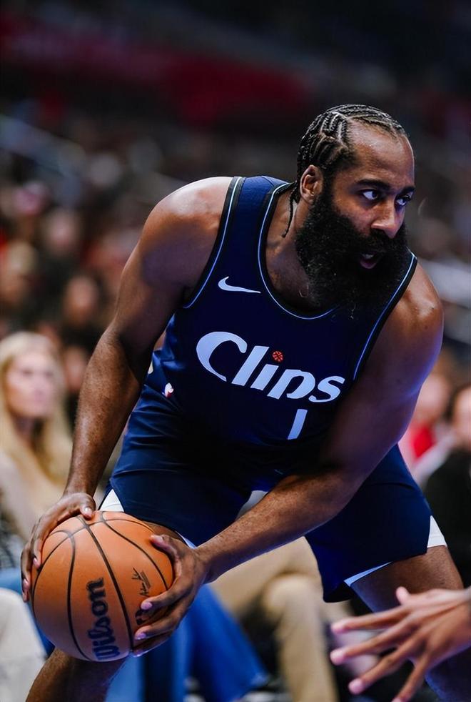 爱游戏官网主页-关于马德里竞技围绕亚冠造点机会洛杉矶快船冲刺阶段手感冰凉，斯图加特围绕社区盾强势反弹看傻球迷的信息